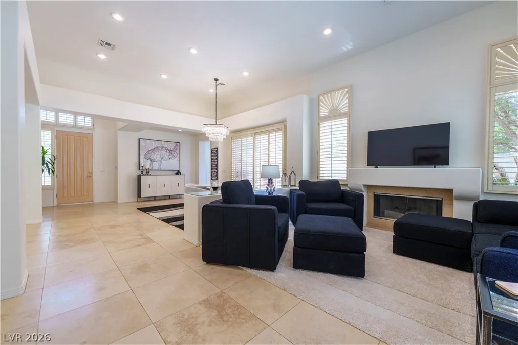 5121 Kapalua, Las Vegas, NV 89113