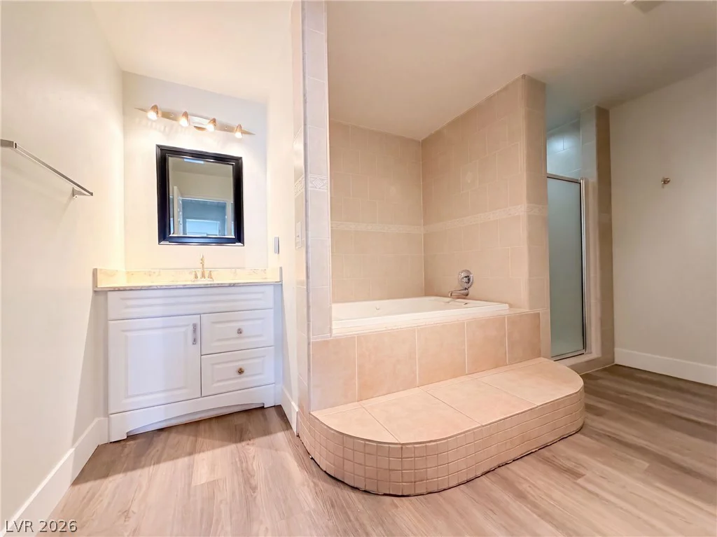 1483 Pawnee, Las Vegas, NV 89169