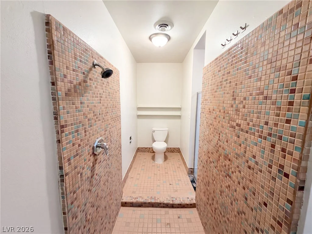 1483 Pawnee, Las Vegas, NV 89169