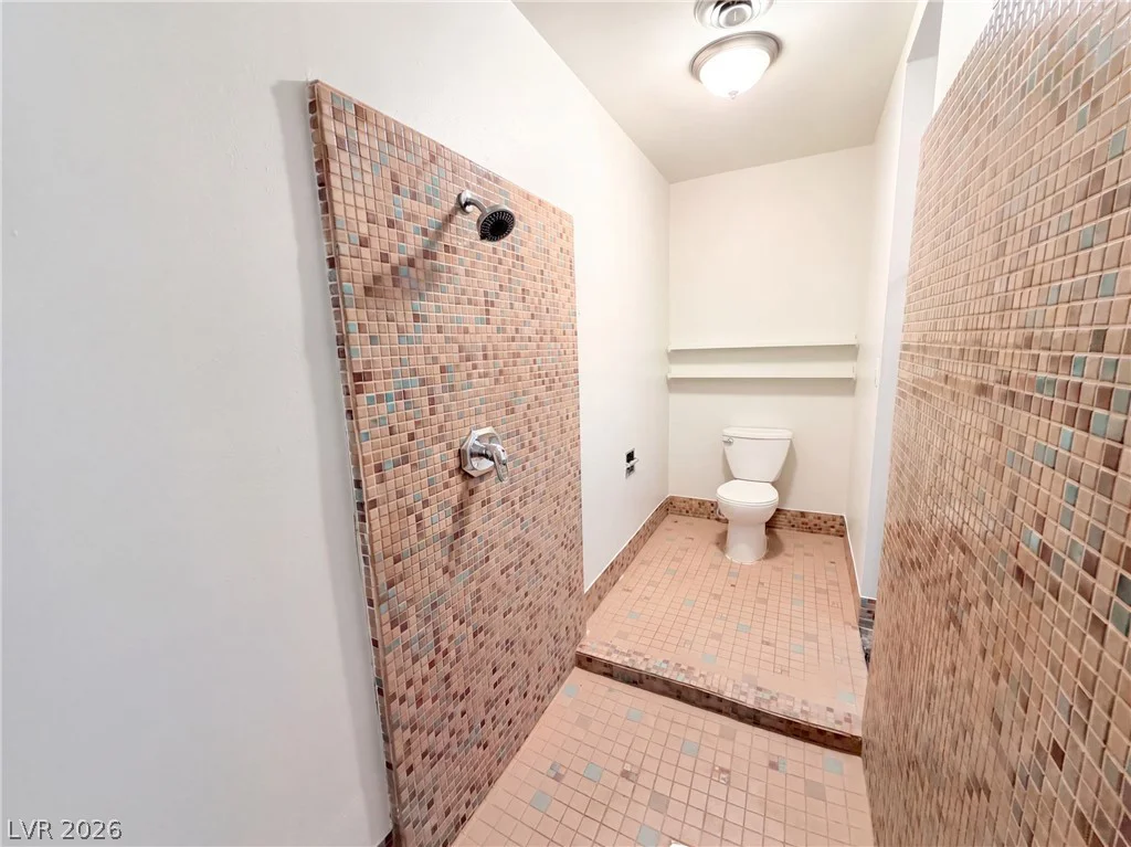 1483 Pawnee, Las Vegas, NV 89169