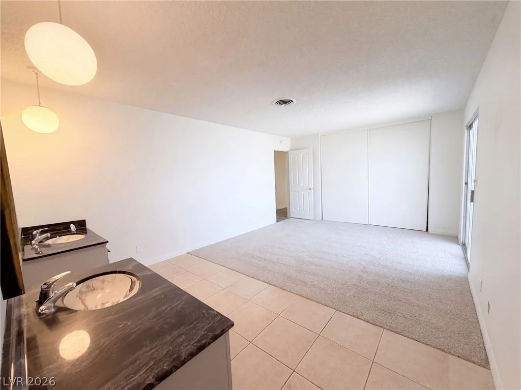 1483 Pawnee, Las Vegas, NV 89169