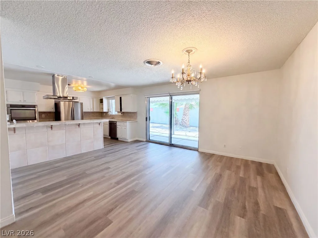 1483 Pawnee, Las Vegas, NV 89169