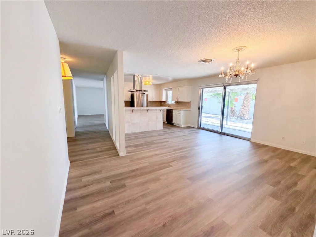 1483 Pawnee, Las Vegas, NV 89169