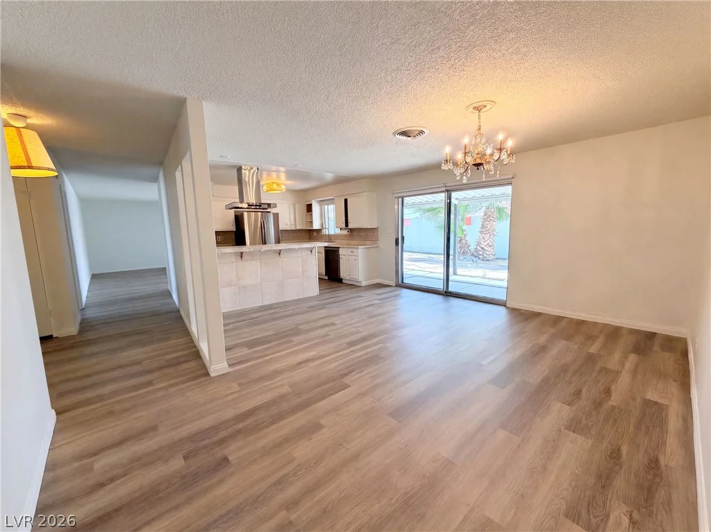 1483 Pawnee, Las Vegas, NV 89169