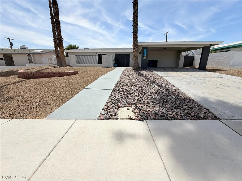 1483 Pawnee, Las Vegas, NV 89169