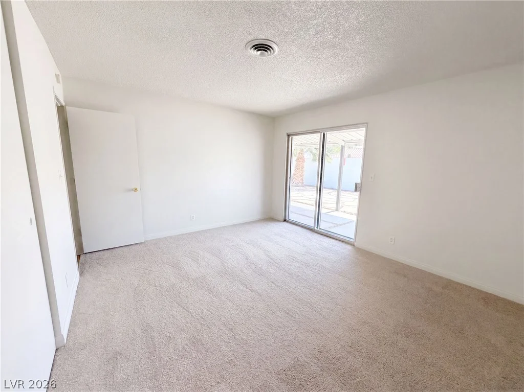 1483 Pawnee, Las Vegas, NV 89169
