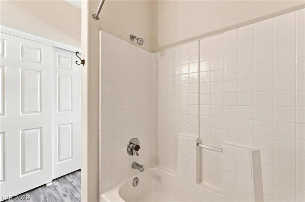 7167 Durango, Las Vegas, NV 89113