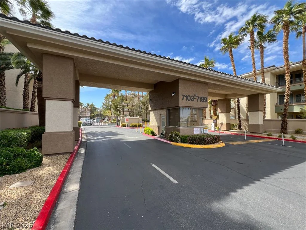 7167 Durango, Las Vegas, NV 89113