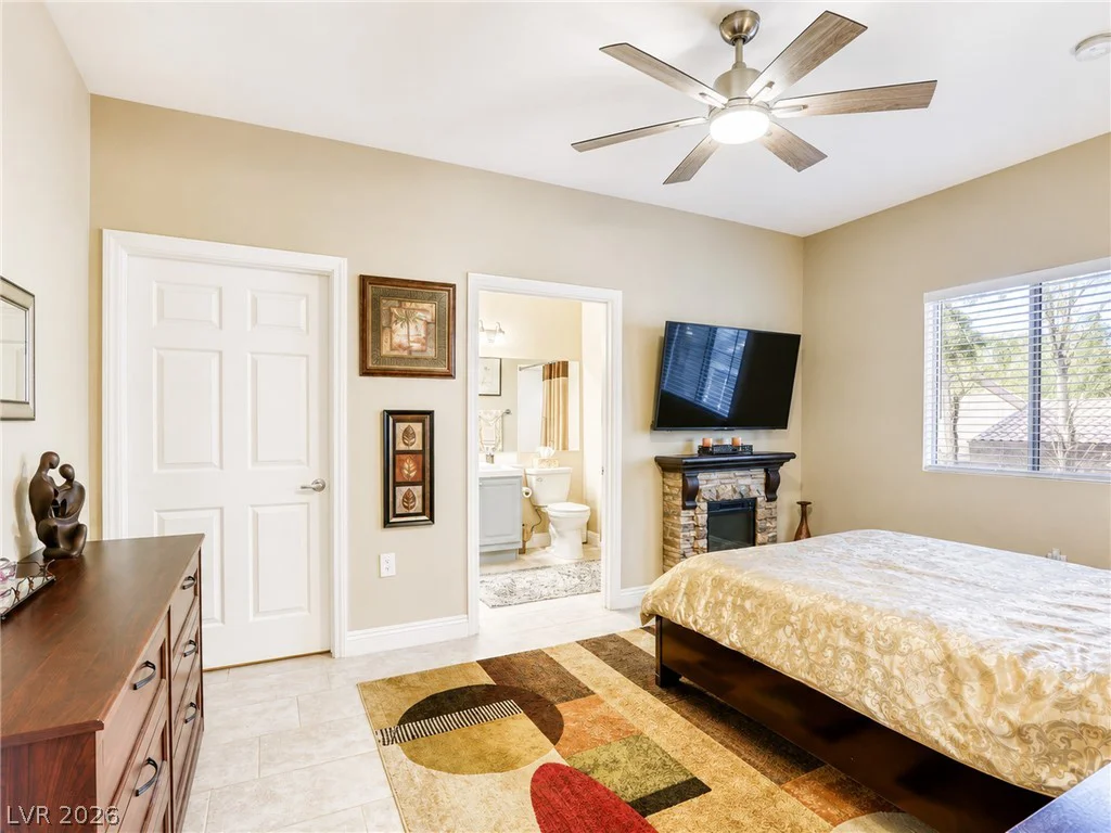 5250 Rainbow, Las Vegas, NV 89118