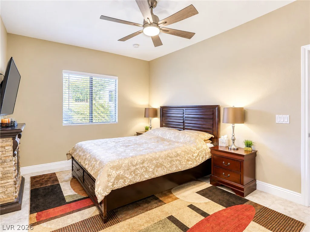 5250 Rainbow, Las Vegas, NV 89118