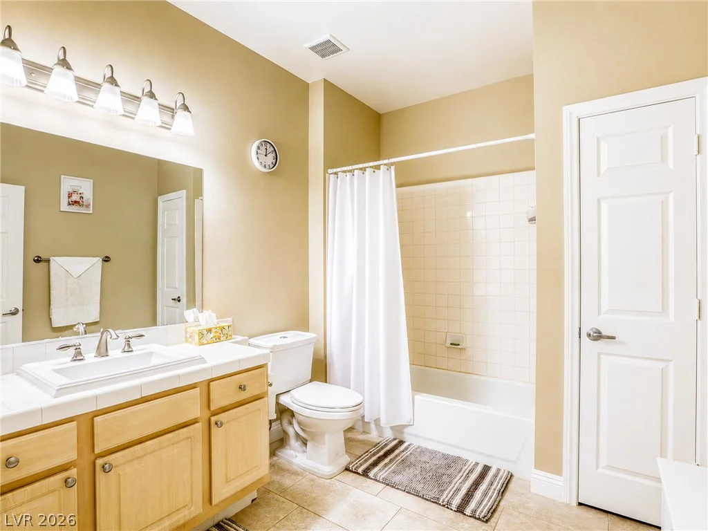 5250 Rainbow, Las Vegas, NV 89118