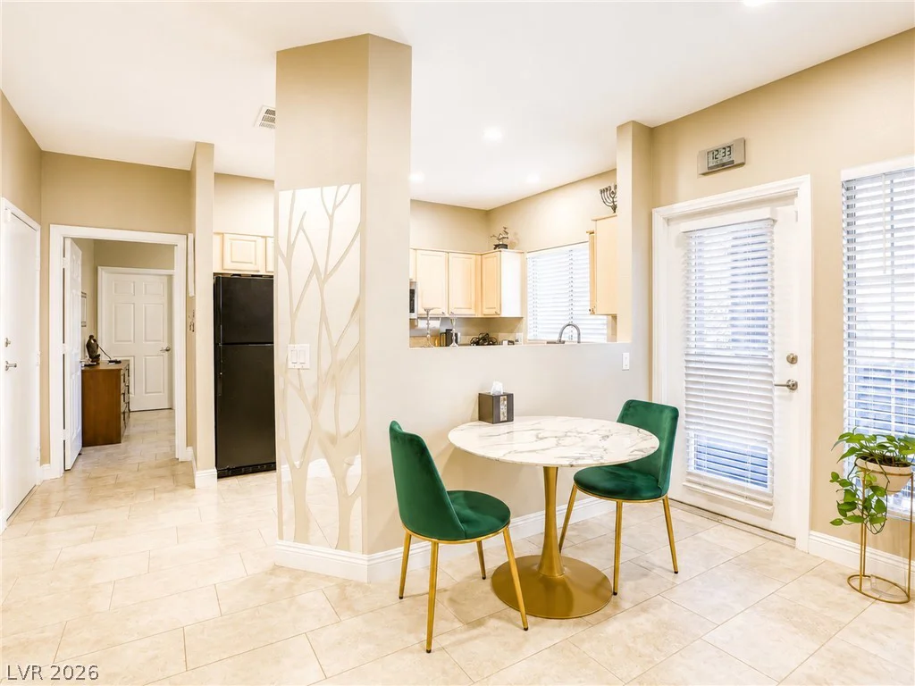 5250 Rainbow, Las Vegas, NV 89118