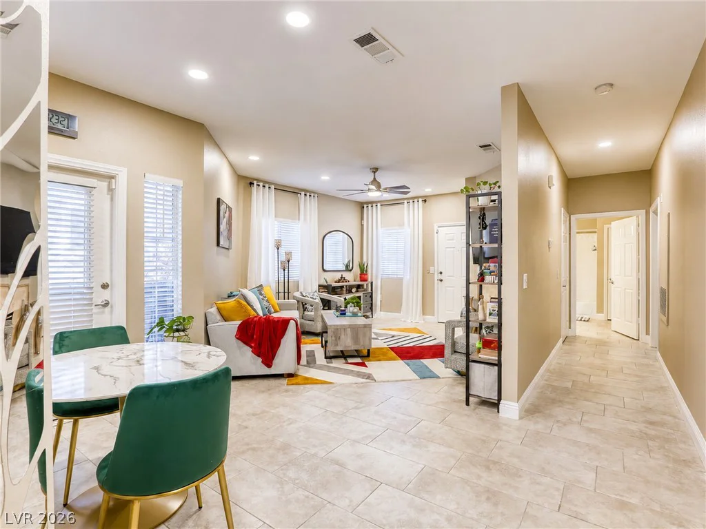 5250 Rainbow, Las Vegas, NV 89118