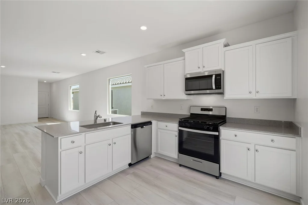 6745 Magnolia River, Las Vegas, NV 89156