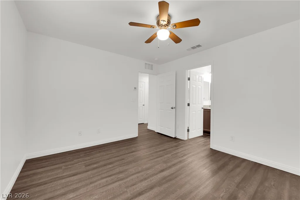 4594 Ingleton, Las Vegas, NV 89115