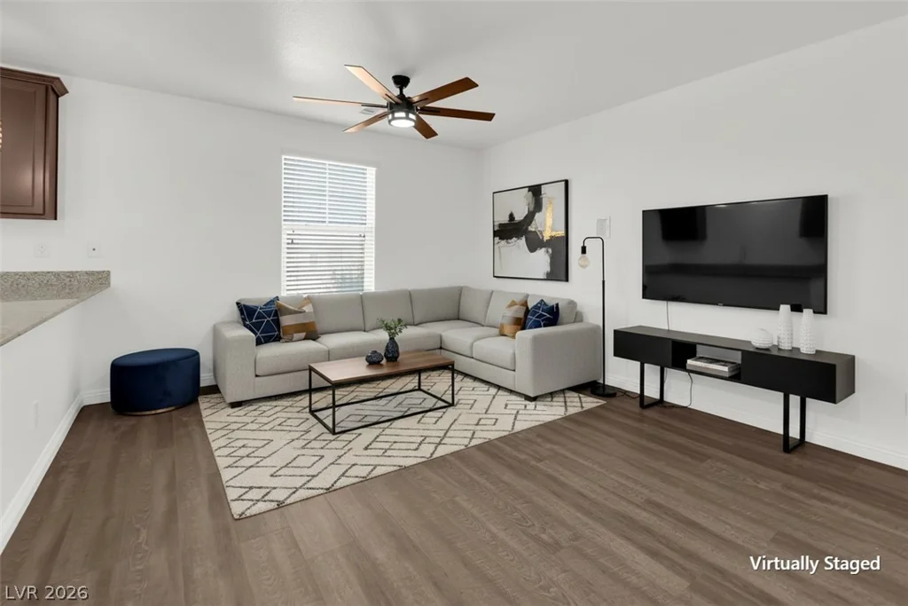 4594 Ingleton, Las Vegas, NV 89115