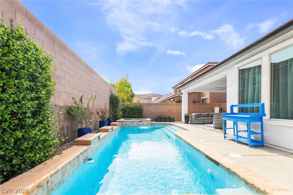 9537 Wild Valley, Las Vegas, NV 89148