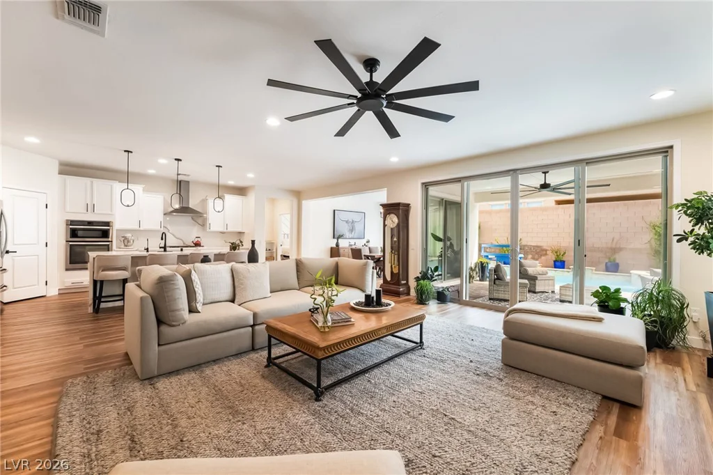 9537 Wild Valley, Las Vegas, NV 89148