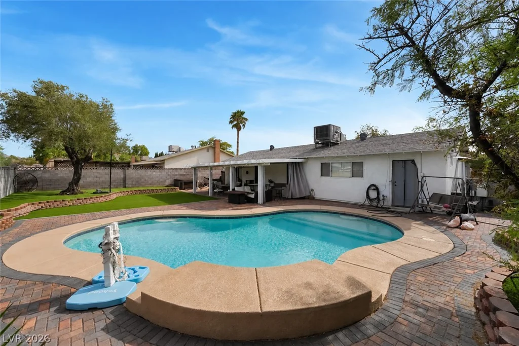 1404 Gloria, Boulder City, NV 89005