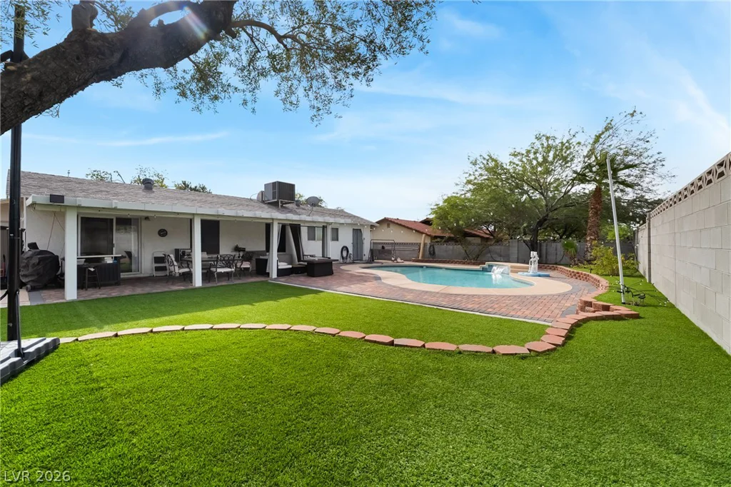 1404 Gloria, Boulder City, NV 89005