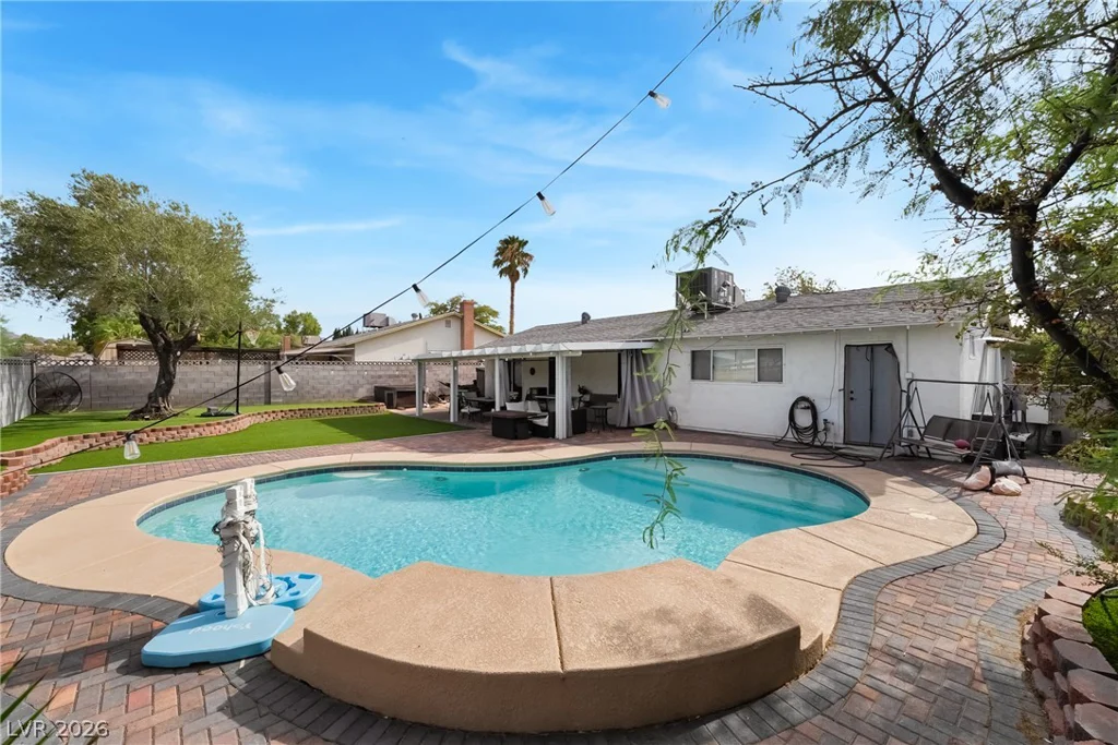 1404 Gloria, Boulder City, NV 89005