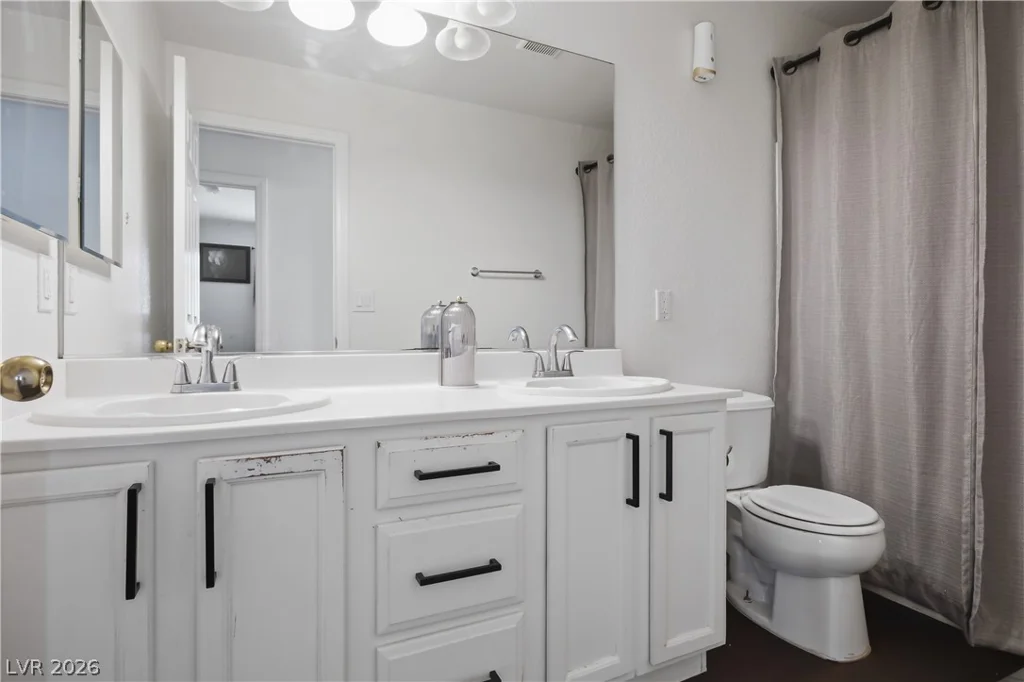 5617 Midnight Breeze, North Las Vegas, NV 89081
