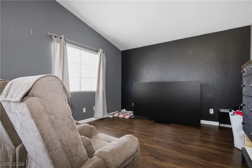 5617 Midnight Breeze, North Las Vegas, NV 89081