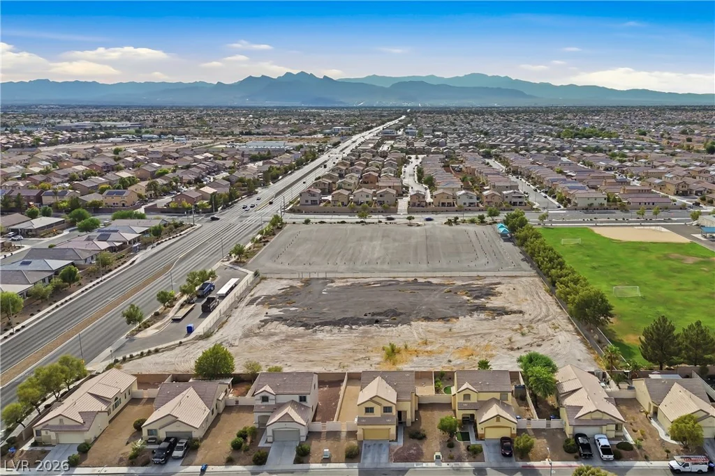 5617 Midnight Breeze, North Las Vegas, NV 89081
