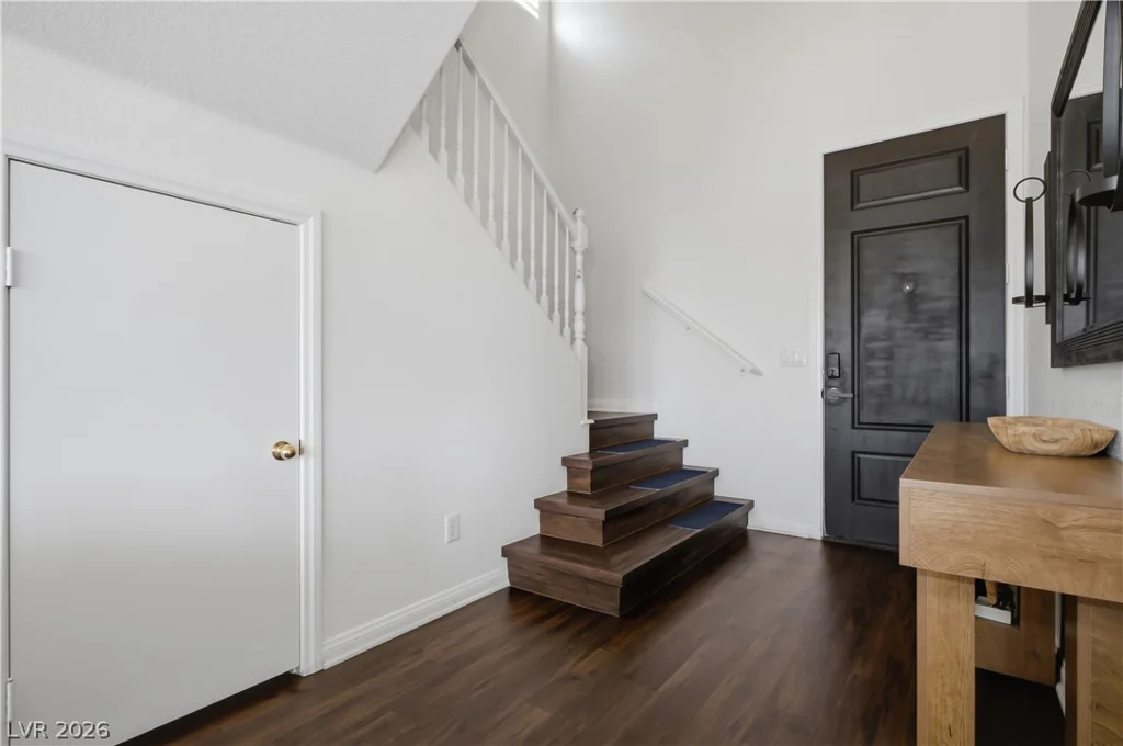 5617 Midnight Breeze, North Las Vegas, NV 89081