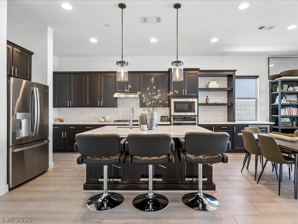 358 Nine Mile Creek, Las Vegas, NV 89138