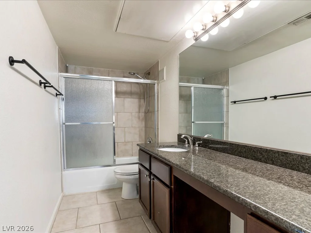 2831 Geary, Las Vegas, NV 89109