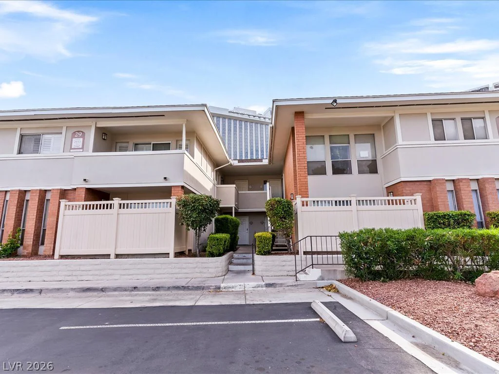 2831 Geary, Las Vegas, NV 89109