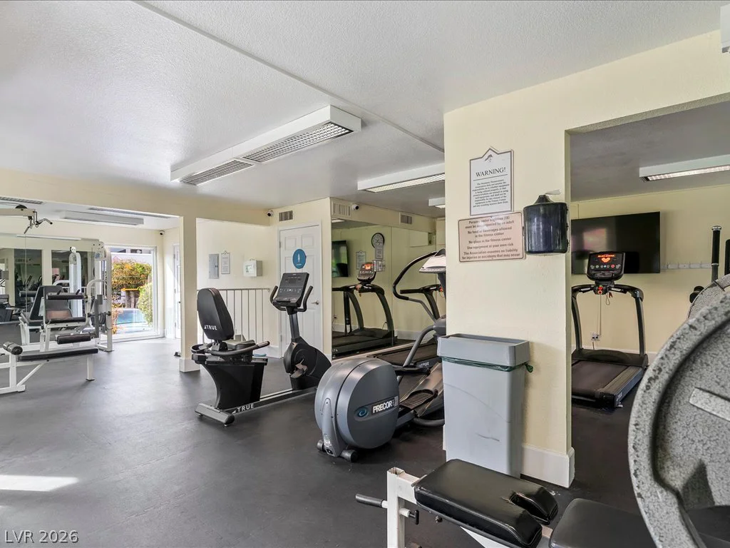 2831 Geary, Las Vegas, NV 89109