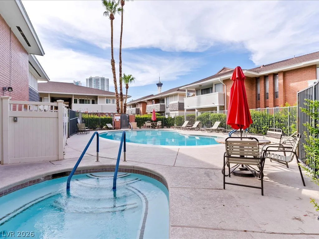 2831 Geary, Las Vegas, NV 89109