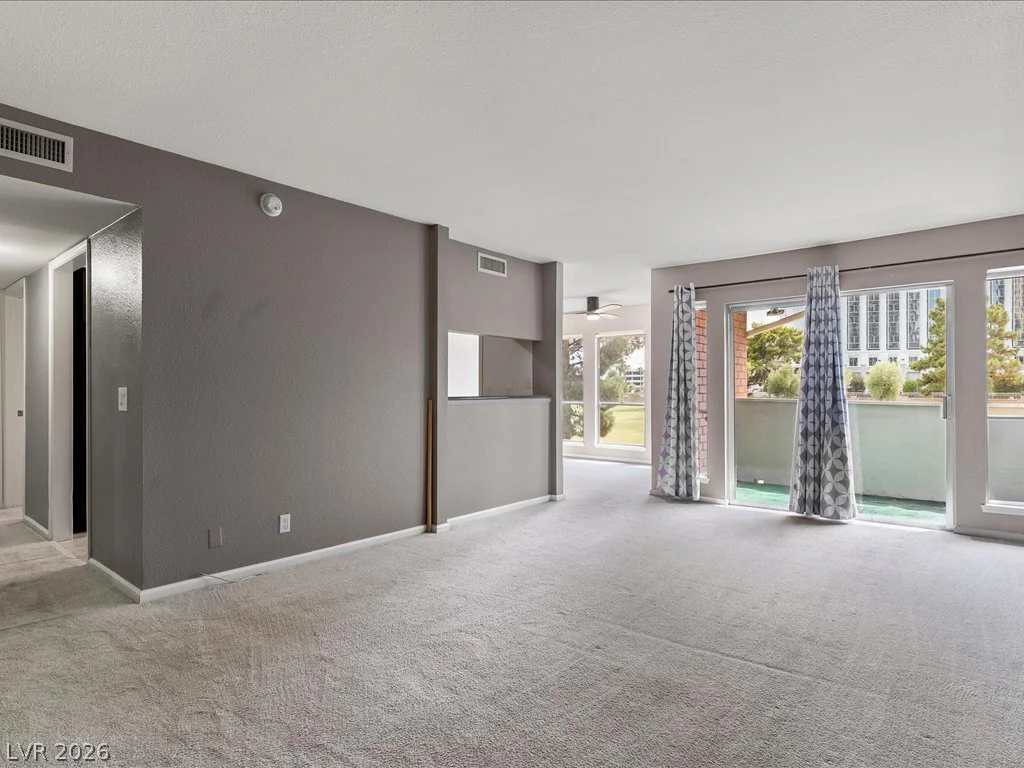2831 Geary, Las Vegas, NV 89109