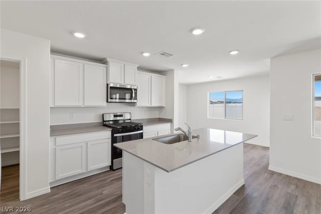 6740 Magnolia River, Las Vegas, NV 89156