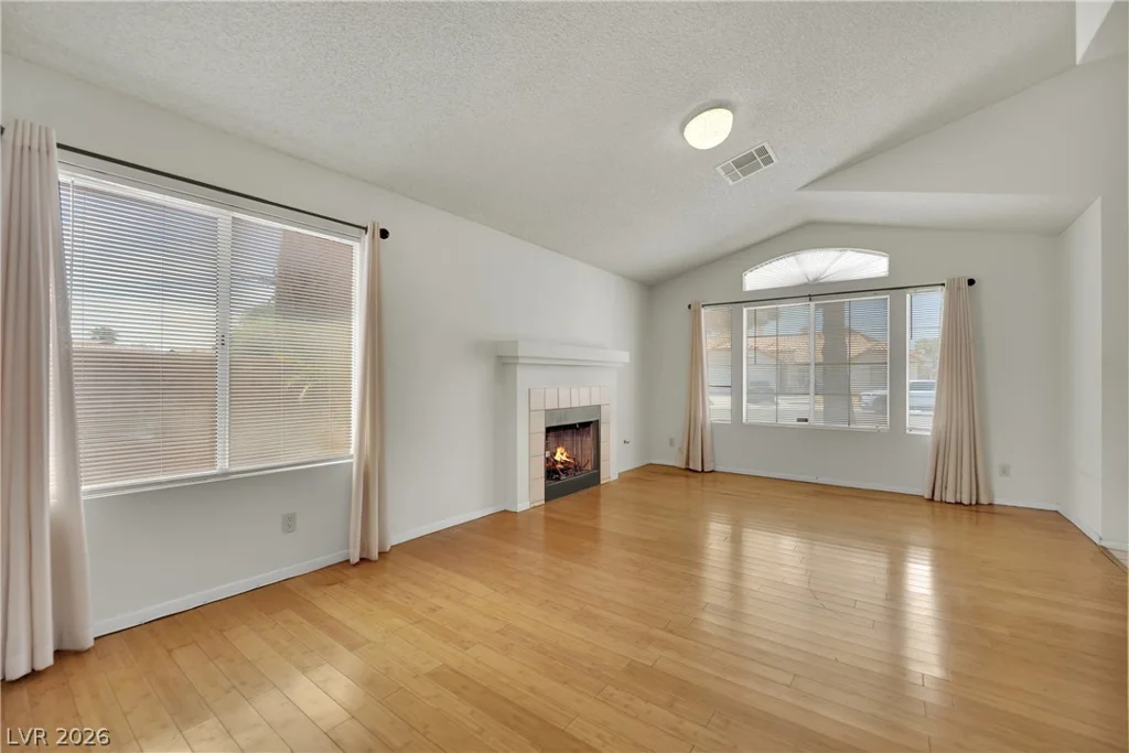 5132 El Nino, North Las Vegas, NV 89031