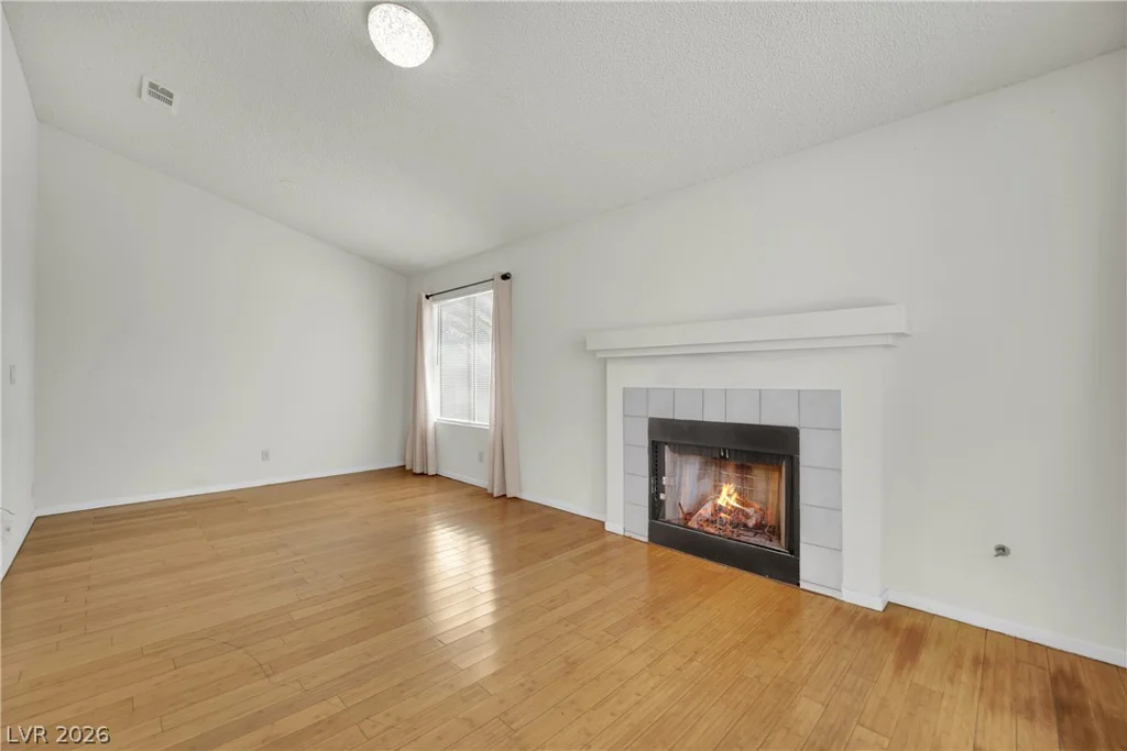 5132 El Nino, North Las Vegas, NV 89031