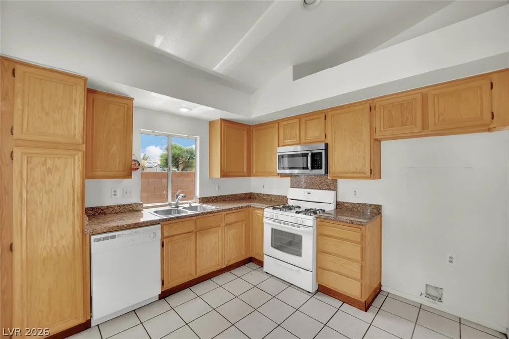 5132 El Nino, North Las Vegas, NV 89031
