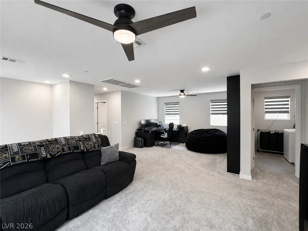 10650 Deibel, Las Vegas, NV 89166