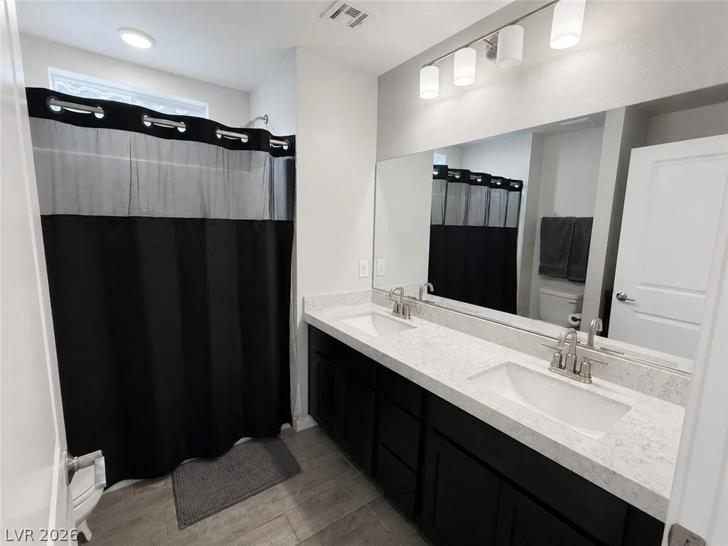 10650 Deibel, Las Vegas, NV 89166