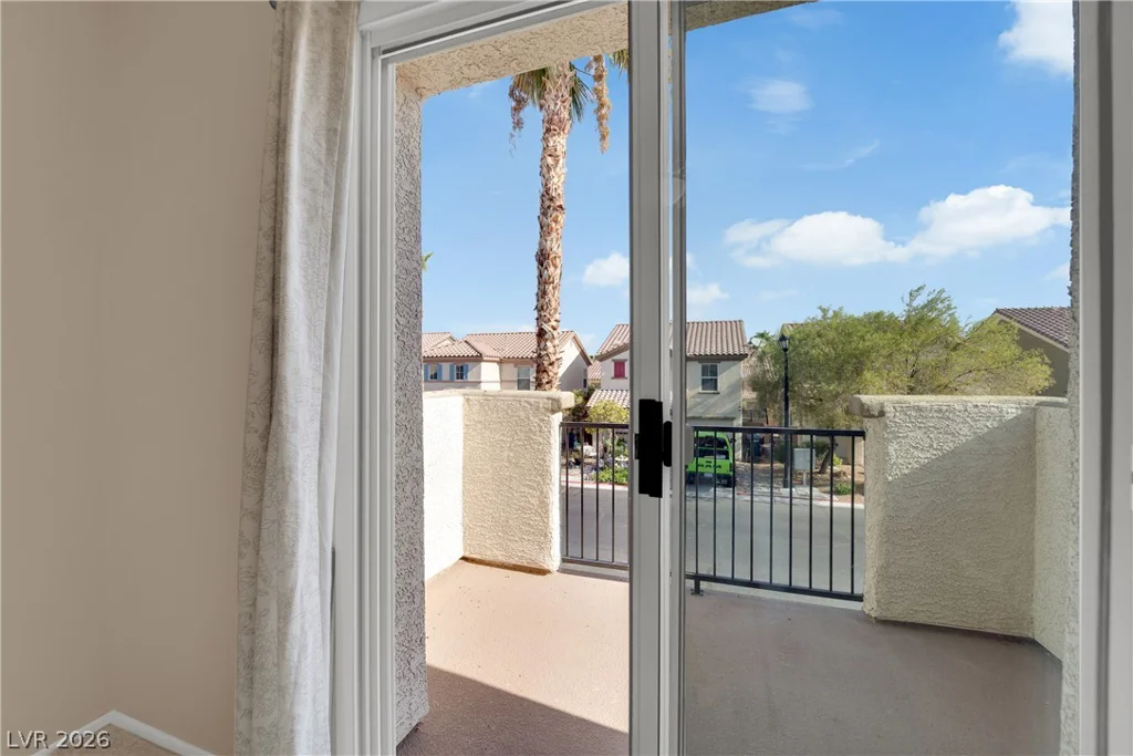 593 Shewsbury, Las Vegas, NV 89178
