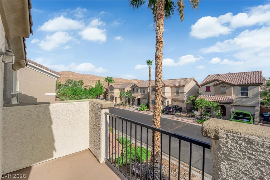 593 Shewsbury, Las Vegas, NV 89178