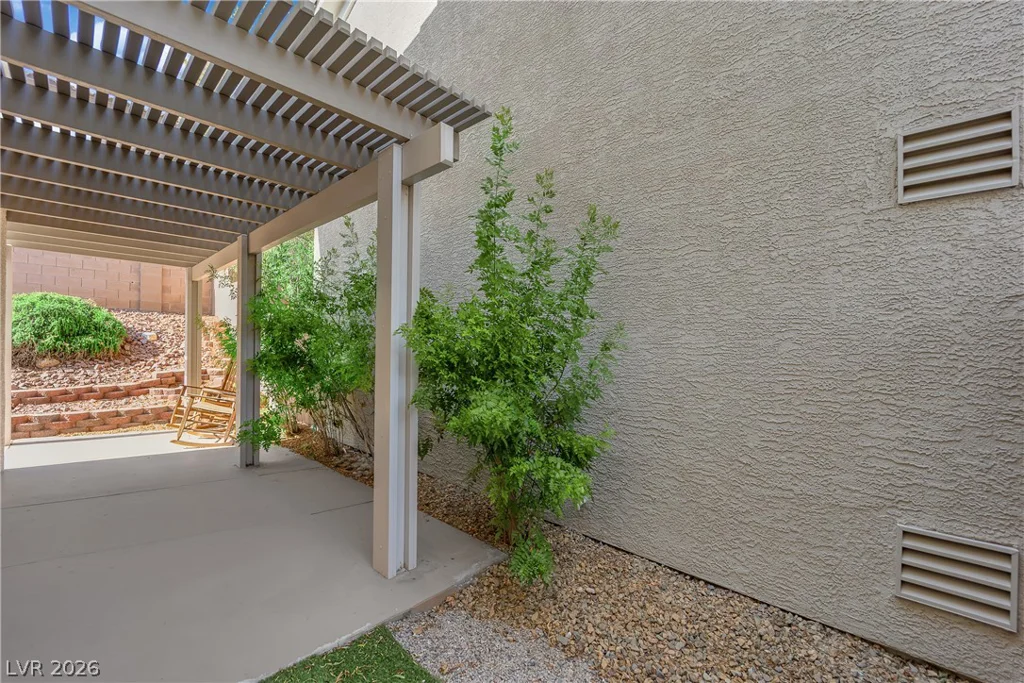 593 Shewsbury, Las Vegas, NV 89178