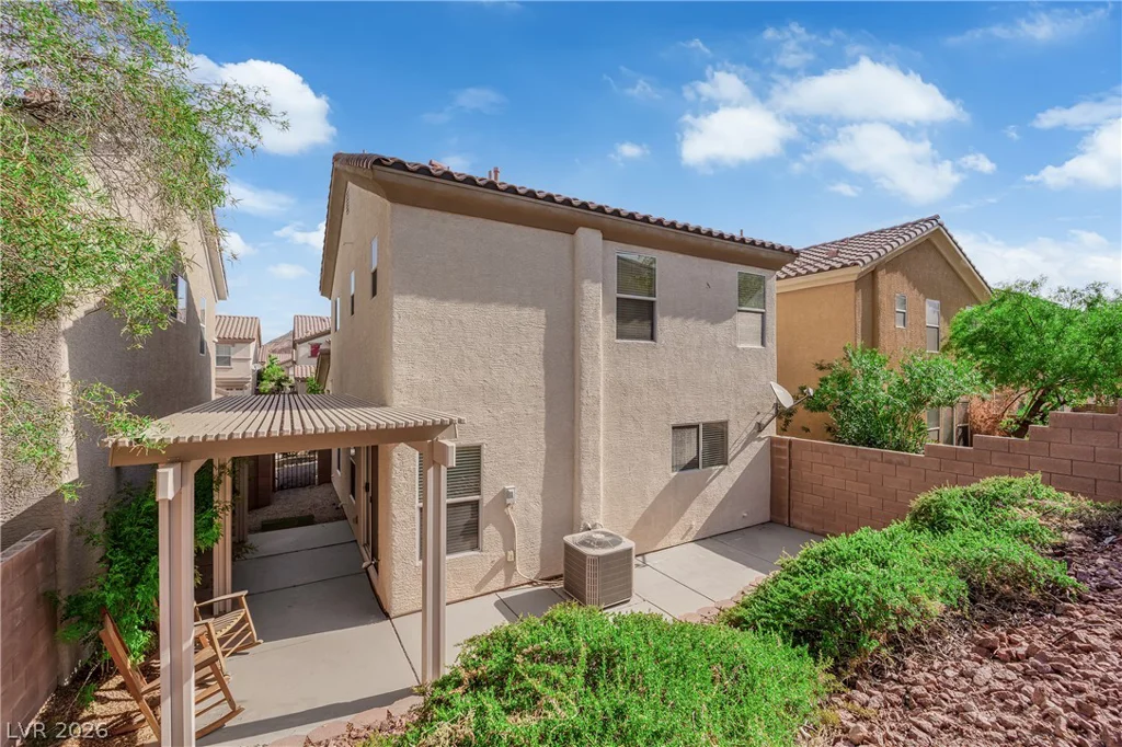 593 Shewsbury, Las Vegas, NV 89178