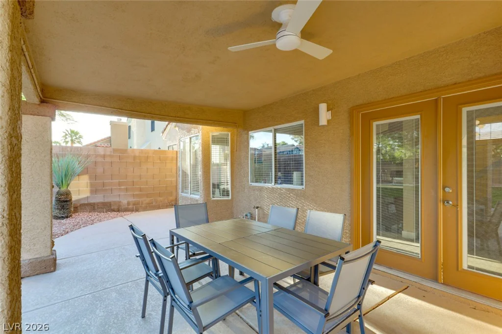 1045 Thornfield, Las Vegas, NV 89123