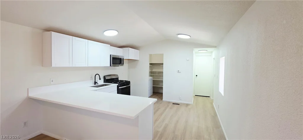 183 Mojave, Henderson, NV 89015