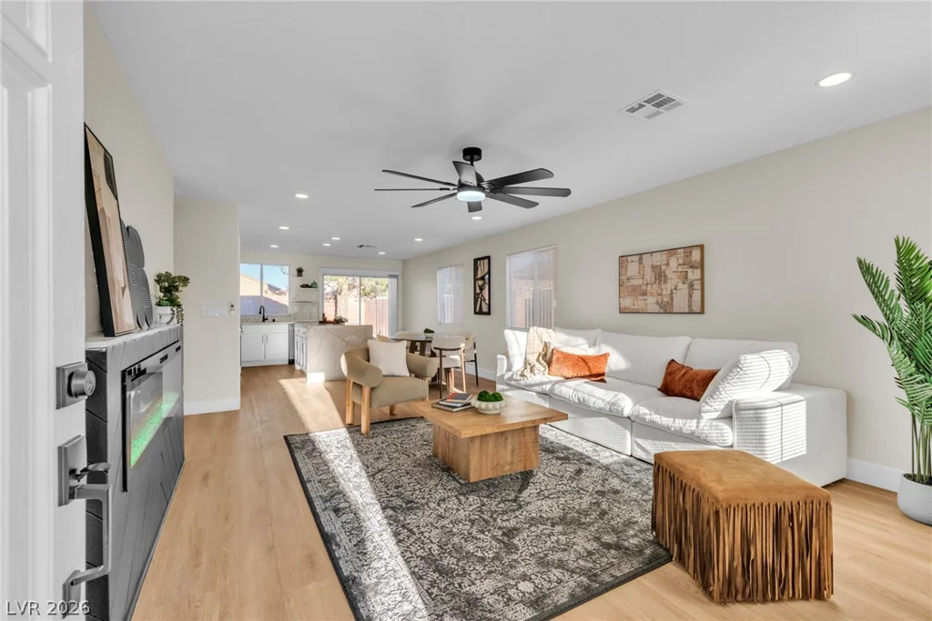 5822 Count Fleet, Las Vegas, NV 89113