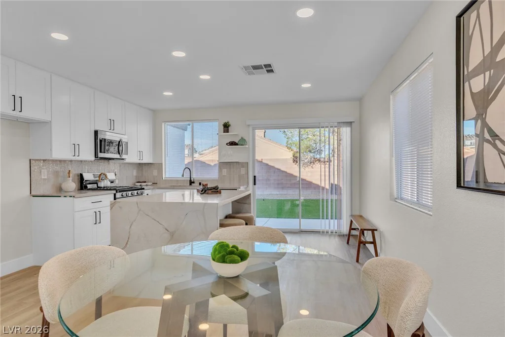 5822 Count Fleet, Las Vegas, NV 89113