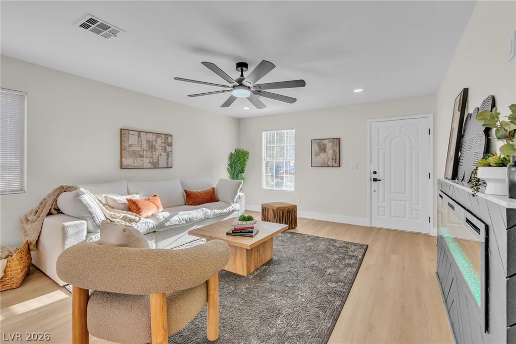 5822 Count Fleet, Las Vegas, NV 89113